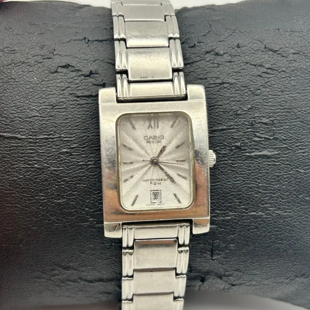 Casio Beside BEL-100 Silver-tone Stainless Steel Watch Working New Battery